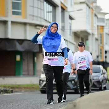 Runner Photo 7917074