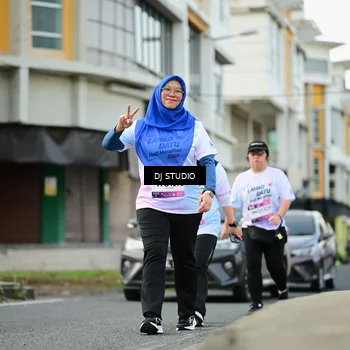 Runner Photo 7917077