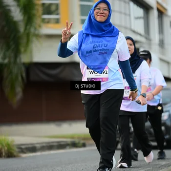 Runner Photo 7917078