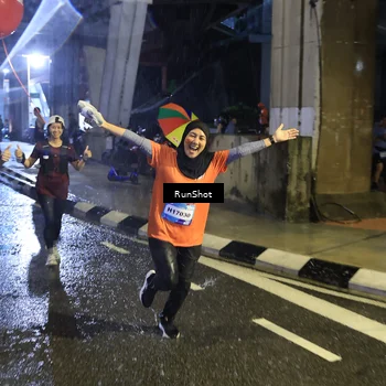 Runner Photo 7917090