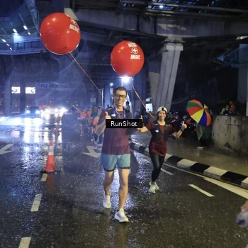 Runner Photo 7917105