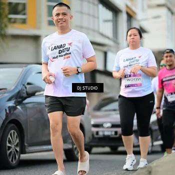 Runner Photo 7917106