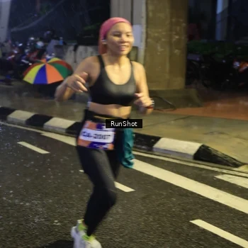Runner Photo 7917107