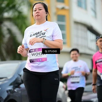 Runner Photo 7917125