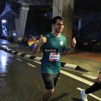 Runner Photo 7917129