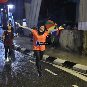 Runner Photo 7917141