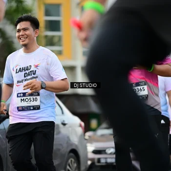 Runner Photo 7917143