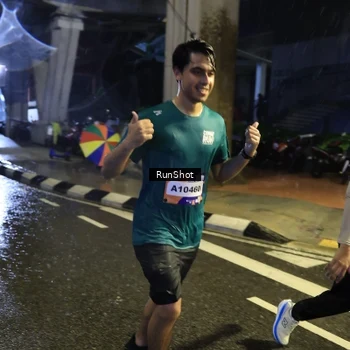 Runner Photo 7917154