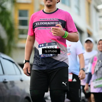 Runner Photo 7917158