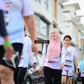 Runner Photo 7917180