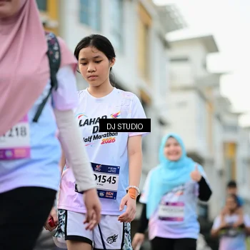 Runner Photo 7917196
