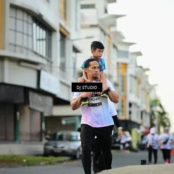 Runner Photo 7917226