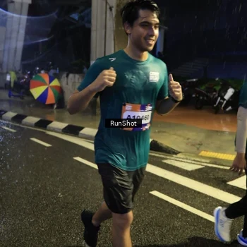 Runner Photo 7917233