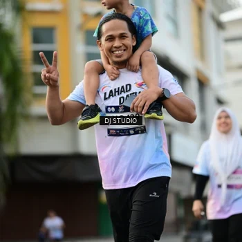 Runner Photo 7917236