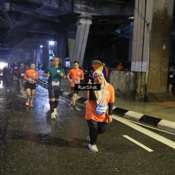 Runner Photo 7917242