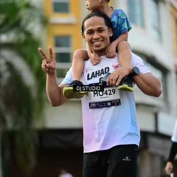 Runner Photo 7917246