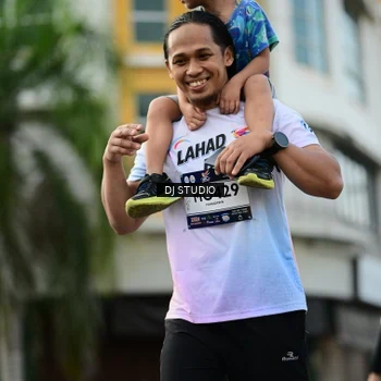 Runner Photo 7917247