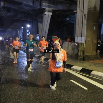 Runner Photo 7917251