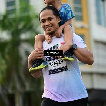 Runner Photo 7917253