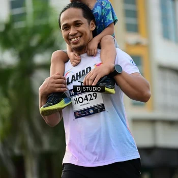 Runner Photo 7917255