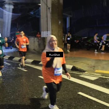 Runner Photo 7917270