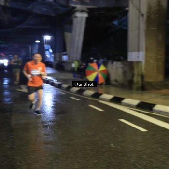Runner Photo 7917273