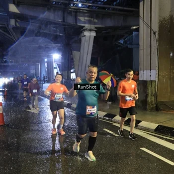 Runner Photo 7917283