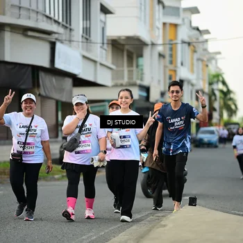 Runner Photo 7917285