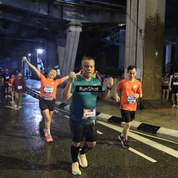 Runner Photo 7917292