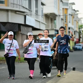 Runner Photo 7917293