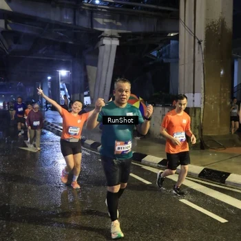 Runner Photo 7917295