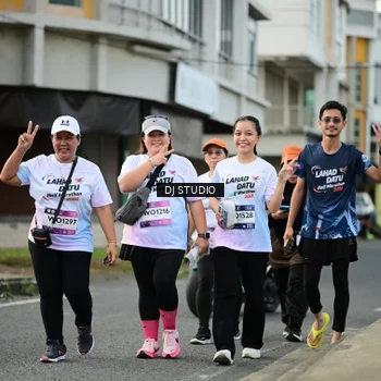 Runner Photo 7917298