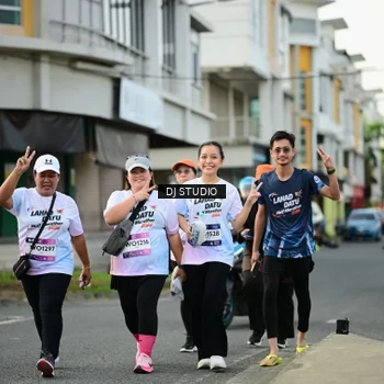 Runner Photo 7917299