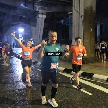 Runner Photo 7917300
