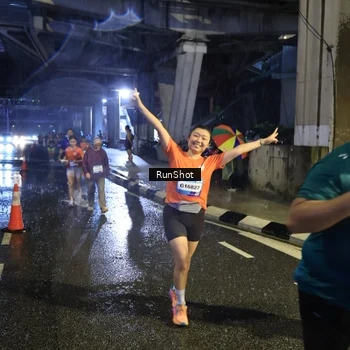 Runner Photo 7917312