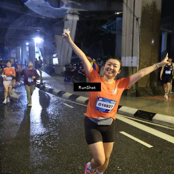 Runner Photo 7917331