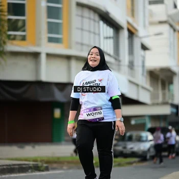 Runner Photo 7917339