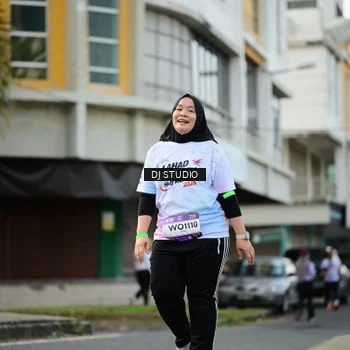 Runner Photo 7917346