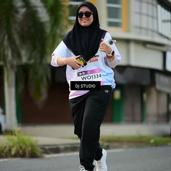 Runner Photo 7917378