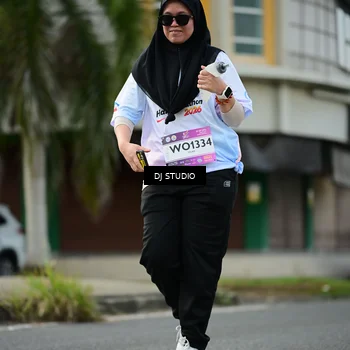 Runner Photo 7917381