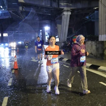 Runner Photo 7917382
