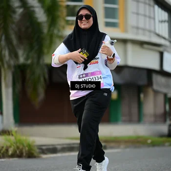 Runner Photo 7917384