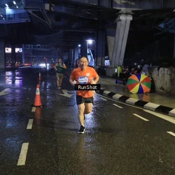 Runner Photo 7917386