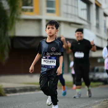 Runner Photo 7917391
