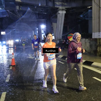 Runner Photo 7917395