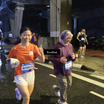 Runner Photo 7917399