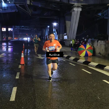 Runner Photo 7917414