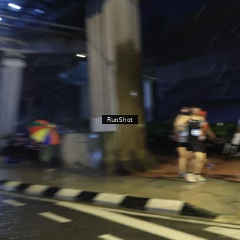 Runner Photo 7917417