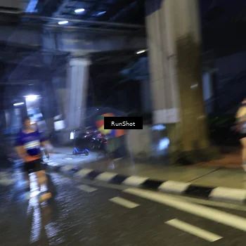 Runner Photo 7917419