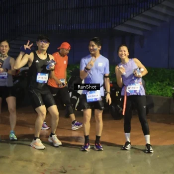 Runner Photo 7917430